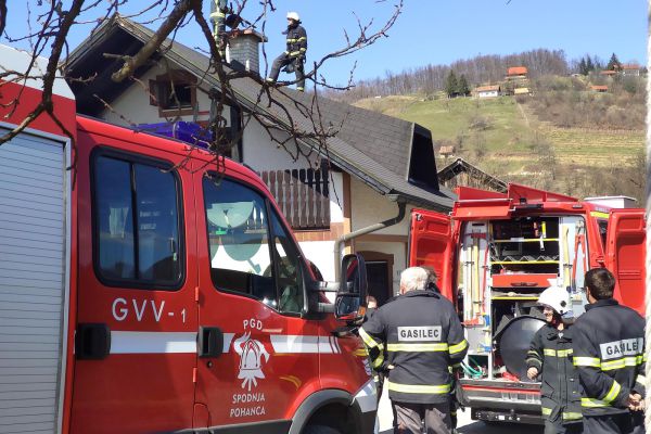 PGD Spodnja Pohanca - gasilski avto